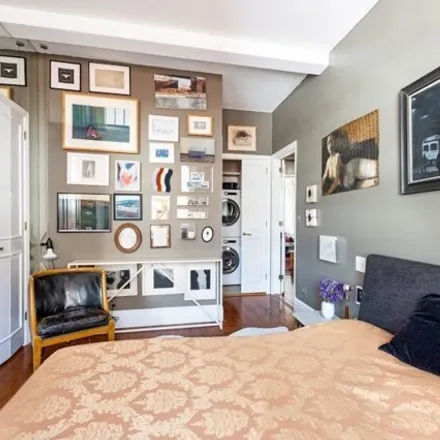 Image 7 - 108 East 66th Street, New York, NY 10065, USA - Apartment for sale