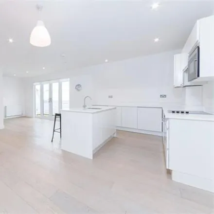 Rent this 2 bed apartment on Whitehall Road in London, IG8 0RG