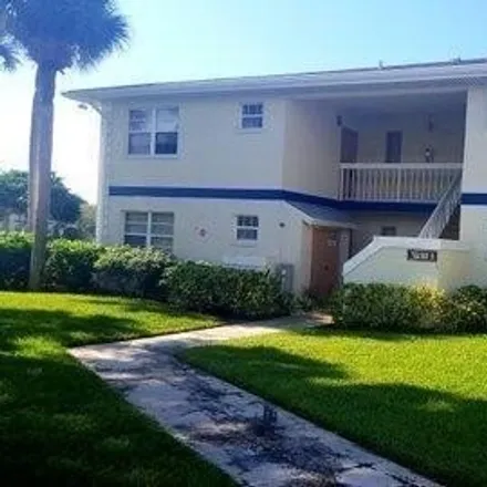 Image 1 - 1521 Southeast Royal Green Circle, Port Saint Lucie, FL 34952, USA - Condo for rent