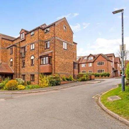 Buy this 2 bed apartment on Albany Gate in St Albans, AL1 1BH