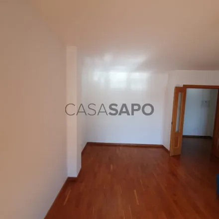 Image 2 - O Chanquinhas, Rua de Santana 243, 4450-665 Matosinhos, Portugal - Apartment for rent
