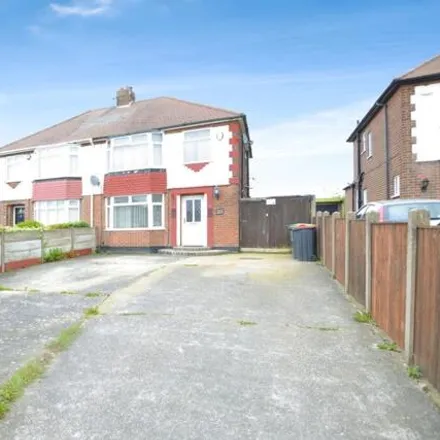 Buy this 3 bed duplex on Sotheby Avenue in Sutton in Ashfield, NG17 5JU