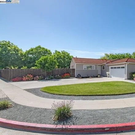 Image 3 - 135 Lee Avenue, Livermore, CA 94550, USA - House for sale