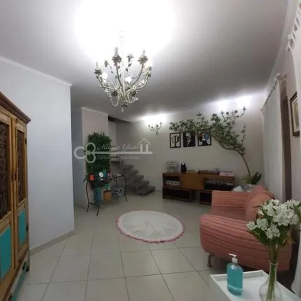 Buy this 4 bed house on Rua Vera Cruz in Anchieta, São Bernardo do Campo - SP