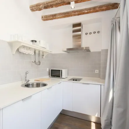Image 7 - Calle de Calatrava, 21, 28005 Madrid, Spain - Apartment for rent