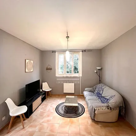 Image 4 - 343 Rue de la Fontaine Couverte, 77190 Dammarie-les-Lys, France - Apartment for rent