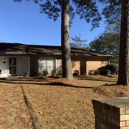 Buy this 3 bed house on 2384 Forest Park Drive in Forest Park Estates, Jackson