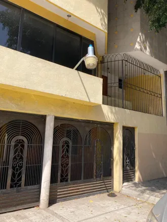 Buy this 3 bed house on Todo para gas in Calle Coral, Gustavo A. Madero