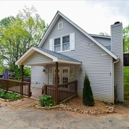 Buy this 4 bed house on 154 Autumn Circle in Franklin County, VA 24065