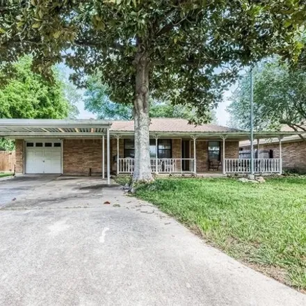 Buy this 3 bed house on 476 Long Drive in Baytown, TX 77521
