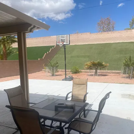 Image 3 - 8126 Minots Ledge Avenue, Spring Valley, NV 89147, USA - Room for rent