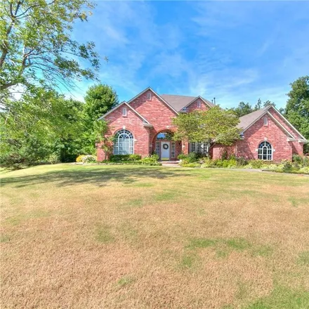 Buy this 3 bed house on 321 Hickory Forest Drive in Choctaw, OK 73020