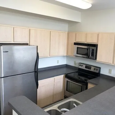 Rent this 2 bed apartment on 98 Olentangy Street in Columbus, OH 43202