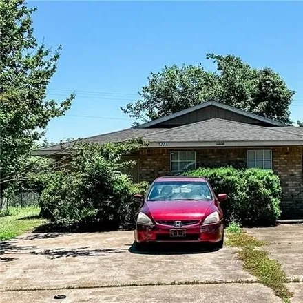 Buy this 4 bed house on 5279 Laccasine Drive in Alexandria, LA 71301