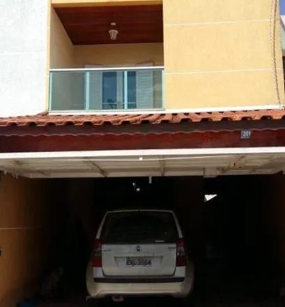 Buy this 4 bed house on Rua Oscar Barbosa in Cabuçu, Guarulhos - SP