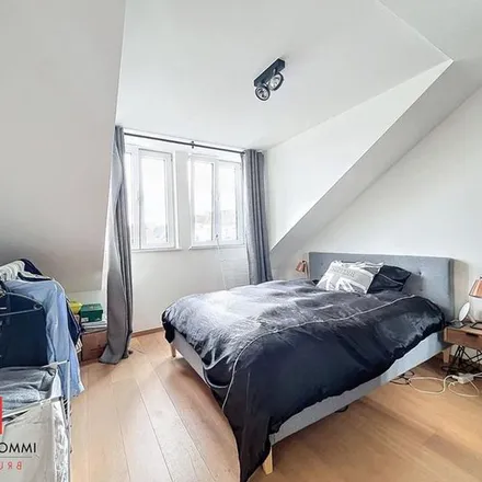Rent this 3 bed apartment on Rue Kessels - Kesselsstraat 16 in 1030 Schaerbeek - Schaarbeek, Belgium