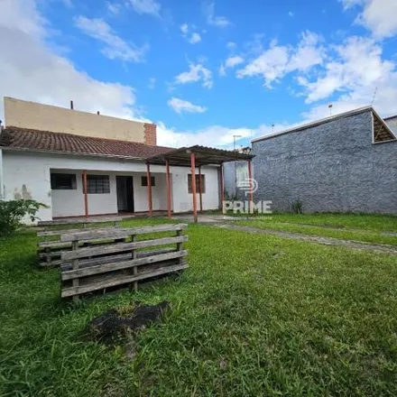 Image 2 - Rua Ostiano Sandeville, Centro, Caraguatatuba - SP, 11660-650, Brazil - House for sale