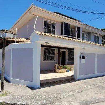 Buy this 3 bed house on Rua E in Parque Zabulão, Rio das Ostras - RJ