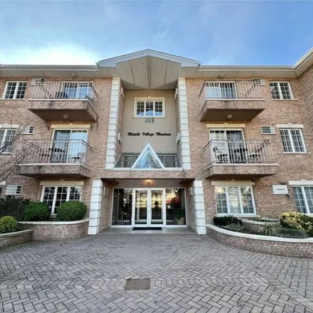 Image 1 - 62-46 Mount Olivet Crescent, New York, NY 11379, USA - Condo for sale