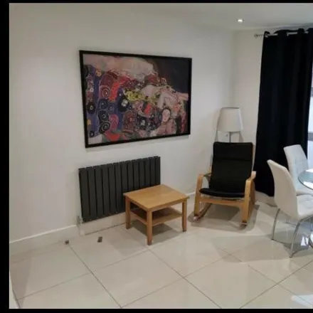 Rent this 4 bed apartment on Cranachstraße 10 in 60596 Frankfurt, Germany