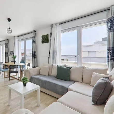Rent this 3 bed apartment on Centre de secours de Noisy-le-Grand in 1-5 Avenue Médéric, 93160 Noisy-le-Grand
