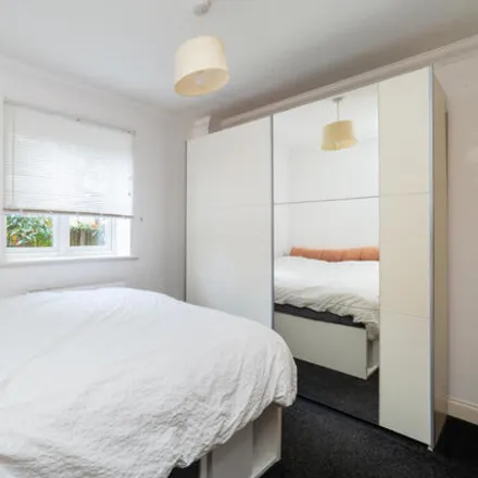Image 6 - Tegan Close, London, SM2 6GS, United Kingdom - Room for rent