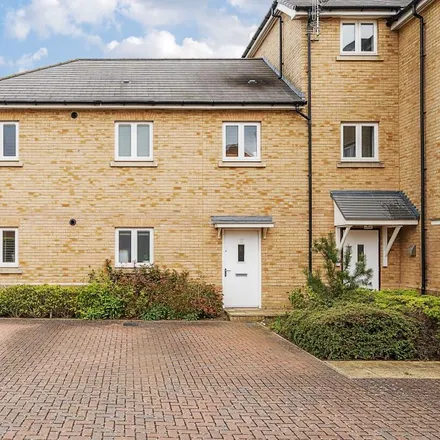 Rent this 2 bed apartment on Bicester Road in Buckinghamshire, HP18 0ZF