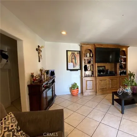 Image 2 - 25871 President Avenue, Harbor Pines, Los Angeles, CA 90710, USA - House for sale
