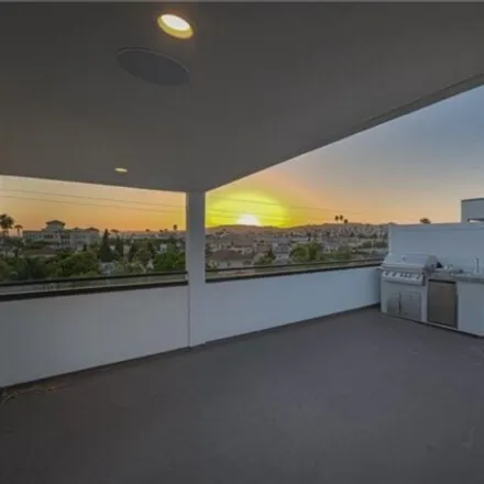 Rent this 3 bed house on 735 N Gramercy Pl in Los Angeles, California
