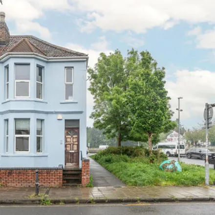 Buy this 2 bed apartment on 16 Mina Road in Bristol, BS2 9TB