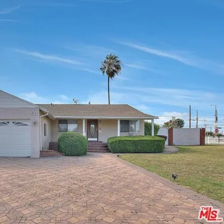 Rent this 3 bed house on 8701 Kittyhawk Avenue in Los Angeles, CA 90045