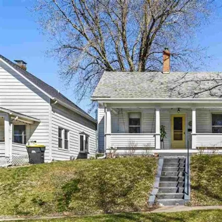 Buy this 2 bed house on 842 Church Street in Iowa City, IA 52245