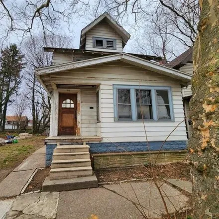 Buy this 3 bed house on 616 Wayne Street in Erie, PA 16503
