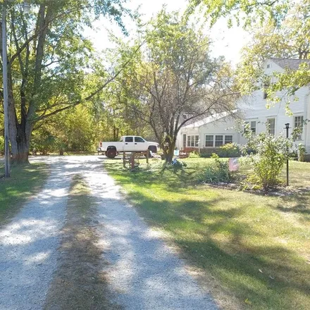 Image 4 - 13256 West County Road 550 S, Daleville, Delaware County, IN 47334, USA - House for sale