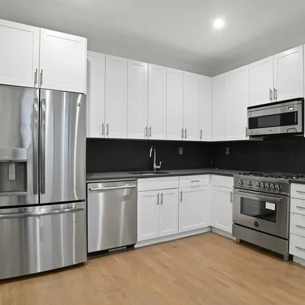 Rent this 2 bed apartment on Madison Avenue & East 30th Street in Madison Avenue, New York