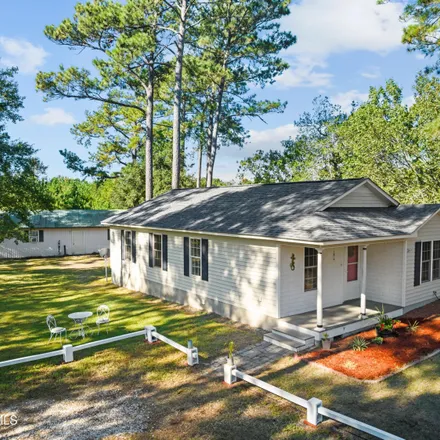 Image 6 - 251 Watts Landing Road, Barlowes, Pender County, NC 28443, USA - House for sale