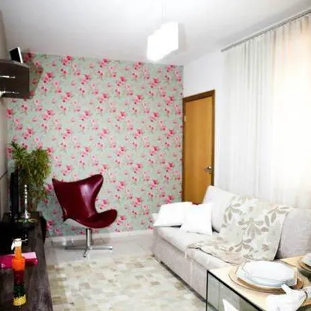 Buy this 2 bed apartment on Rua Vinte e Cinco in Jardim das Alterosas, Betim - MG