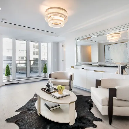 Rent this 5 bed apartment on 38 East 72nd Street in New York, NY 10021