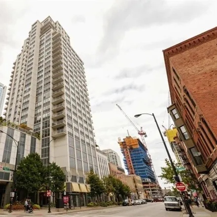 Rent this 3 bed condo on The Grand on Grand in 200 West Grand Avenue, Chicago