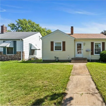 Image 1 - 609 7th Avenue South, South St. Paul, MN 55075, USA - House for sale