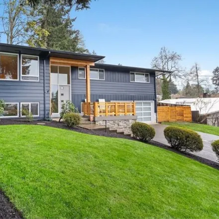 Buy this 4 bed house on 1530 Larch Street in Lake Oswego, OR 97034