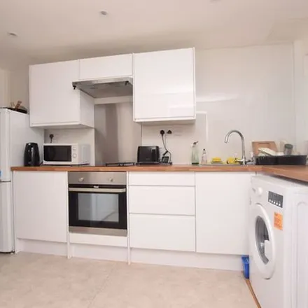 Rent this 4 bed duplex on 1 Pilkington Close in Filton, BS34 8JU