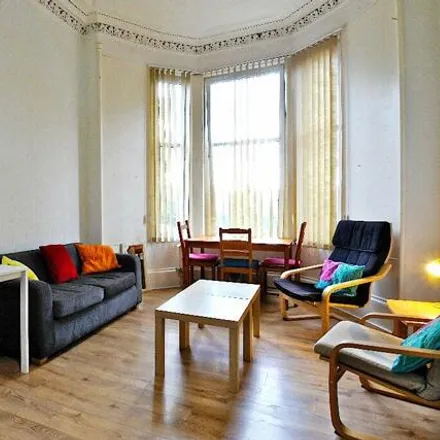 Image 2 - Ardgowan Terrace, Radnor Street, Glasgow, G3 7UB, United Kingdom - Apartment for rent
