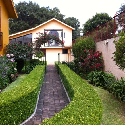 Rent this 3 bed house on Mexico City in Colonia Mirador del Valle, MX