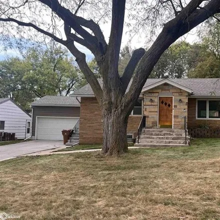 Buy this 3 bed house on 841 East Circle Road in Denison, IA 51442