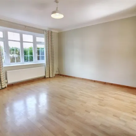 Image 1 - Green End, Aylesbury, HP20 2SA, United Kingdom - Apartment for rent