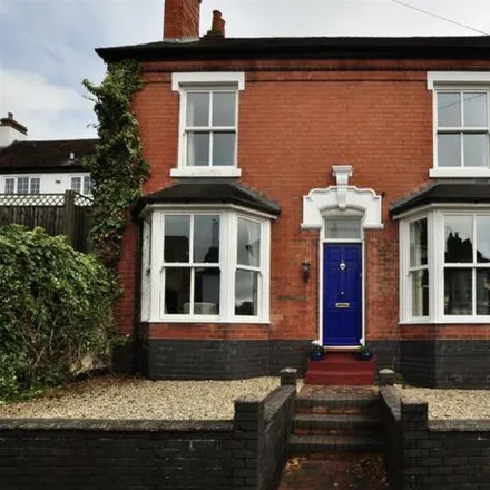 Buy this 5 bed house on The Bell and Cross in Bromsgrove Road, Clent