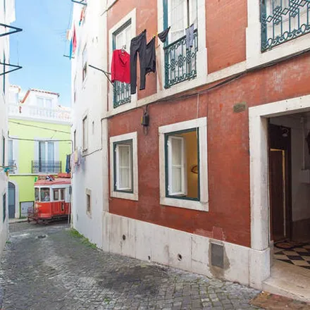 Image 6 - Beco da Mó, 1100-216 Lisbon, Portugal - Apartment for rent