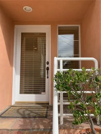 Rent this 2 bed townhouse on Bay Place South in Santa Monica, CA 90405