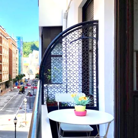 Image 4 - Calle Iparraguirre / Iparraguirre kalea, 9Y, 48009 Bilbao, Spain - Room for rent